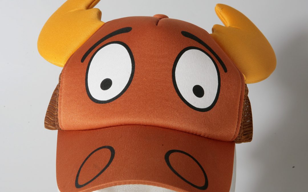 Älgkeps barn med horn